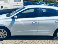 Usata Hyundai i20 Classic 75 CV (55 kW) 2018 Bianco Berlina