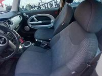 Begagnad Mini Cooper 116 HK (85 kW) 2002 Halvkombi