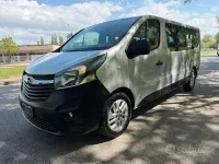Usata Opel Vivaro 125 CV (91 kW) 2017 Grigio Monovolume
