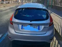 Usata Ford Fiesta 82 CV (60 kW) 2009 Argento Berlina