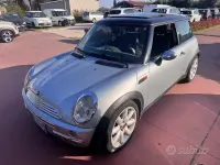 Usata Mini Cooper 116 CV (85 kW) 2003 Utilitaria
