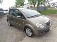 Usata Lancia Musa 95 CV (69 kW) 2005 Marrone Monovolume