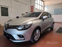 Usado Renault Clio IV 75 CV (55 kW) 2018 Gris Utilitario
