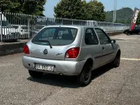 Usata Ford Fiesta 59 CV (43 kW) 1999 Argento Utilitaria