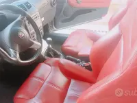 Begagnad Alfa Romeo GT 150 HK (110 kW) 2005 Grå Sportkupé
