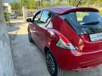Usata Lancia Ypsilon 80 CV (58 kW) 2018 Rosso Utilitaria