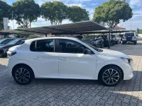 Usata Peugeot 208 Active 75 CV (55 kW) 2023 Other Utilitaria
