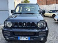 Usata Suzuki Jimny 84 CV (61 kW) 2010 Nero SUV