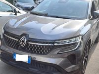 Usata Renault Austral Techno 130 CV (95 kW) 2023 Grigio SUV