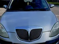 Usata Lancia Ypsilon 60 CV (44 kW) 2004 Grigio Utilitaria