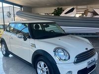 Usata Mini ONE 74 CV (54 kW) 2011 Bianco Utilitaria