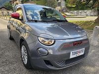 Usata Fiat 500e Red 69 kW (95 CV) 2022 Grigio scuro Berlina