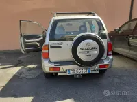 Usata Suzuki Grand Vitara 94 CV (69 kW) 2002 Grigio SUV