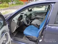 Usata Alfa Romeo 147 116 CV (85 kW) 2005 Utilitaria