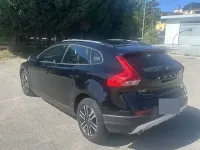 Usata Volvo V40 CC 120 CV (88 kW) 2019 Nero Station wagon