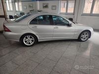 Usata Mercedes C200 Avantgarde 163 CV (119 kW) 2003 Argento Berlina