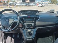 Usata Lancia Ypsilon 69 CV (50 kW) 2012 Grigio Utilitaria