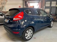 Usata Ford Fiesta 82 CV (60 kW) 2008 Blu Utilitaria