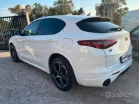 Usata Alfa Romeo Stelvio Veloce 210 CV (154 kW) 2021 Bianco SUV
