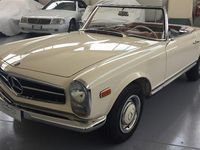Usata Mercedes 230 150 CV (110 kW) 1966 Beige Cabrio