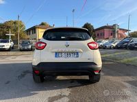 Usata Renault Captur 90 CV (66 kW) 2013 Beige SUV