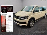 Usata VW Caravelle 204 CV (150 kW) 2016 Bianco Monovolume