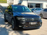Usata VW Tiguan R-line 150 CV (110 kW) 2020 Nero SUV