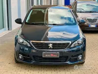 Usata Peugeot 308 Allure 120 CV (88 kW) 2018 Blu scuro met. Berlina