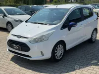 Usata Ford B-MAX Titanium 75 CV (55 kW) 2016 Bianco Monovolume