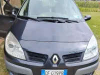 Usata Renault Scénic 105 CV (77 kW) 2002 Grigio Monovolume