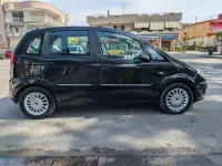 Usado Lancia Musa 77 CV (56 kW) 2012 Negro Monovolumen