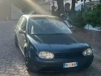 Usata VW Golf IV 101 CV (74 kW) 2001 Nero Berlina