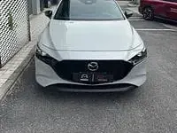 Usata Mazda 3 Homura-Line 140 CV (102 kW) 2026 Bianco Utilitaria