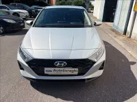 Usata Hyundai i20 101 CV (74 kW) 2022 Argento Utilitaria