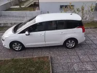 Usata Peugeot 5008 112 CV (82 kW) 2012 Bianco Monovolume