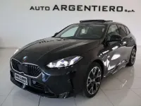 Nuova BMW 120 M Sport 163 CV (119 kW) 2025 Black shapphire met Utilitaria