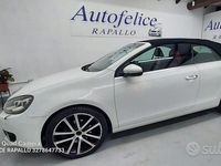 Usado VW Golf 105 CV (77 kW) 2011 Blanco Descapotable