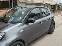 Usata Smart ForFour 90 CV (66 kW) 2018 Grigio Utilitaria