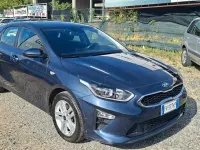 Usata Kia Ceed 100 CV (73 kW) 2019 Bluazzurro Utilitaria
