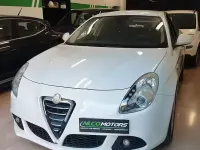 Usata Alfa Romeo Giulietta 105 CV (77 kW) 2012 Bianco Utilitaria