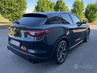 Usata Alfa Romeo Stelvio Sprint 190 CV (139 kW) 2020 Nero SUV