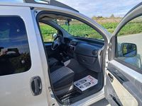 Usata Fiat Qubo Trekking 75 CV (55 kW) 2010 Nero Monovolume