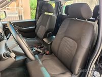 Second-hand Nissan Navara 171 CP (125 kW) 2009 Gri Pickup