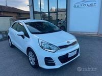 Usata Kia Rio Active 75 CV (55 kW) 2016 Bianco Utilitaria