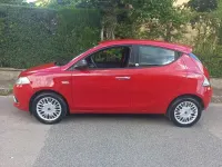 Usata Lancia Ypsilon Gold 69 CV (50 kW) 2016 Rosso Utilitaria