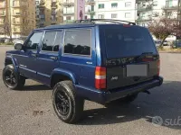 Usata Jeep Cherokee 116 CV (85 kW) 2001 Bluazzurro SUV