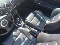 Usata Audi TT Roadster 179 CV (131 kW) 2002 Argento Cabrio