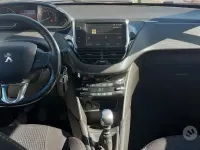 Usata Peugeot 208 102 CV (75 kW) 2019 Grigio Utilitaria