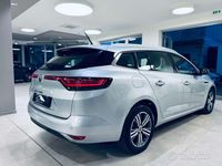 Brugt Renault Mégane IV Business 115 HK (84 kW) 2022 Sølv Sedan