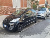 Usata Peugeot 107 Urban Move 68 CV (50 kW) 2012 Nero Utilitaria
